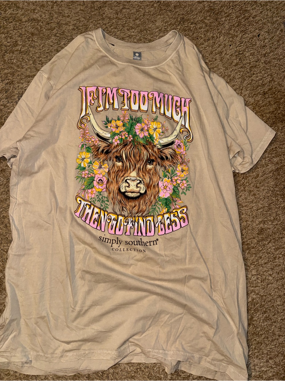 Women’s Beige Graphic Tee with Floral Highland Cow Design